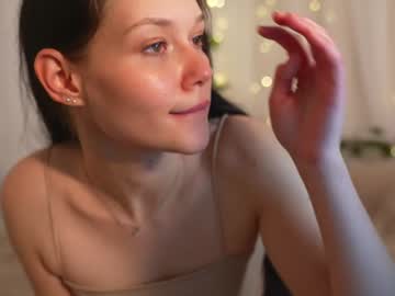 girl kelly_ember image #7004204