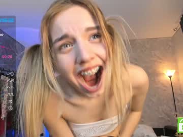 girl bettybarnett image #3855130