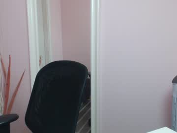 girl lila_page image #1097246