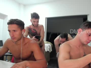 man classied image #1130423