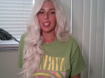 girl catberg image #5183551