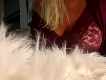 girl hotmom2222 image #5172464
