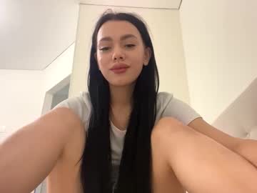 julia_wiu sex webcam