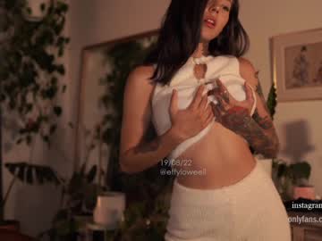 girl effyloweell image #2458112