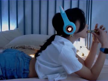 girl juliabeng1 image #3592922