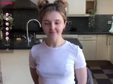 girl lucydelovely image #3980210