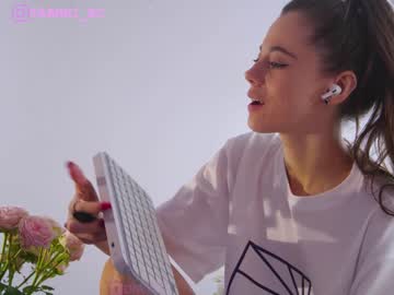 girl taanni_bc image #5397260