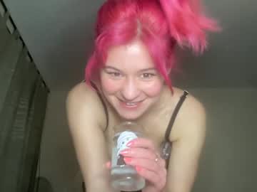 girl internet_famous image #2845710