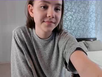 girl valeriesaunders image #5130476