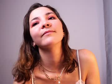 girl helenmoors image #5791770