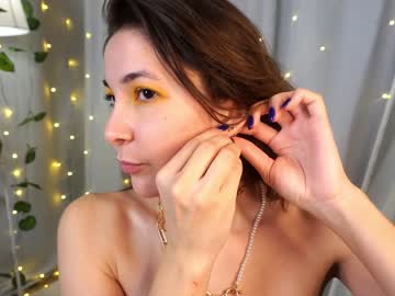 girl helenmoors image #5810467