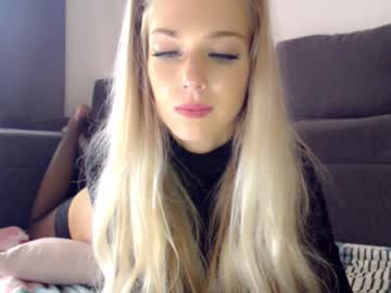 girl pervyblonde image #1901290