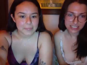 pinacoladagals sex webcam