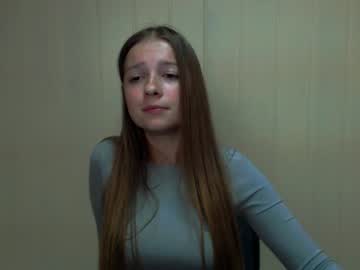 girl emilorel_ image #2432801