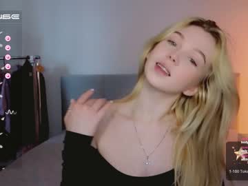 girl small_blondee image #4457611