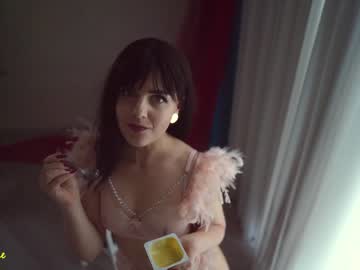 girl excitease image #2639973