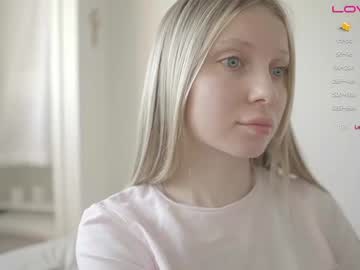 girl pureangeldolores image #6015484
