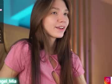 girl angels_kiss image #5499850