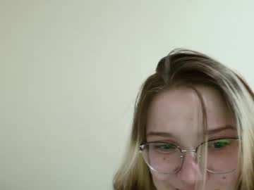 liya_still sex webcam