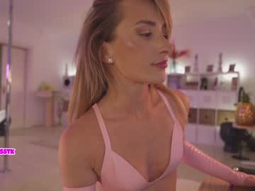 girl hannahjames710 image #4644692