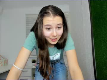 girl carolineprise image #709233