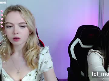 girl small_blondee image #3802978