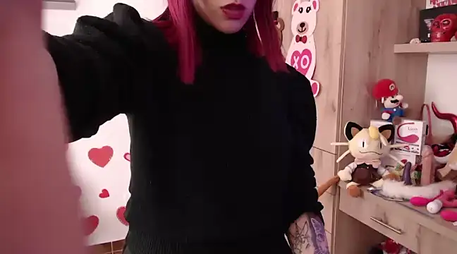 Stripchat sex cam miahot20